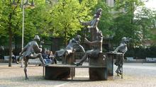 Karl-Ulrich Nuss: Kortum-Brunnen &bdquo;Jobsiade&ldquo; (1986-87)